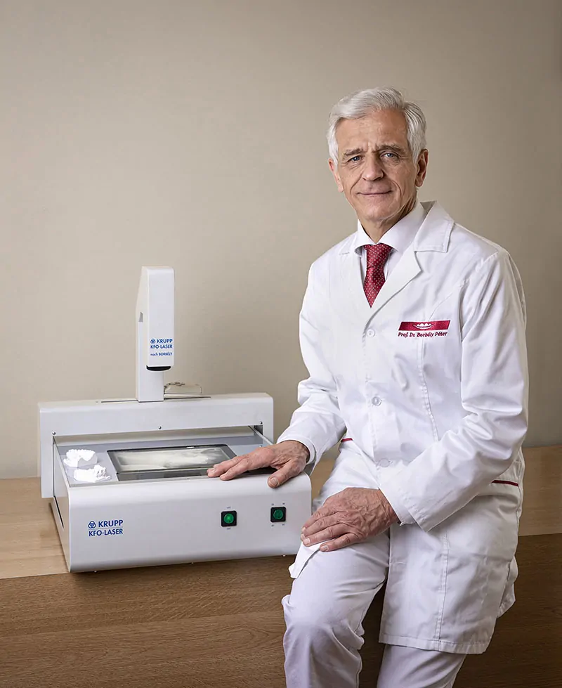 Borbély Péter és a lézeres digitalizáló készülék